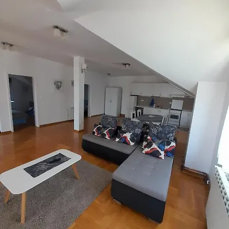 Ken Appartement Surčin