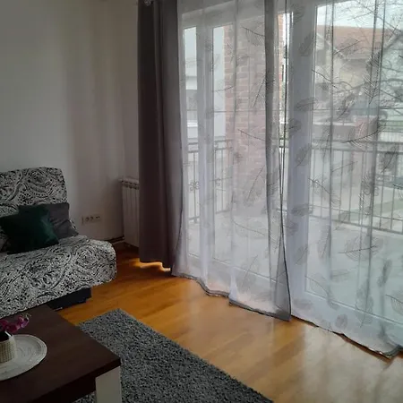 Appartement Ken Surčin